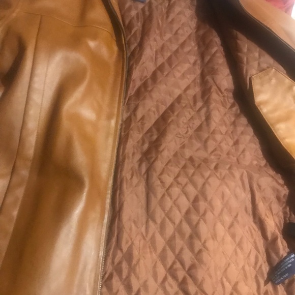 Men’s Airborne leather jacket - Picture 11 of 16